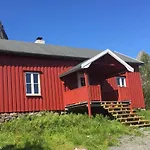 홀리데이파크 Kalle I Lofoten